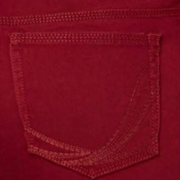 Style&Co Tummy Control Rail Straight Leg Embroider - Picture 3 of 8